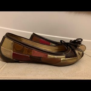 Coach Flats